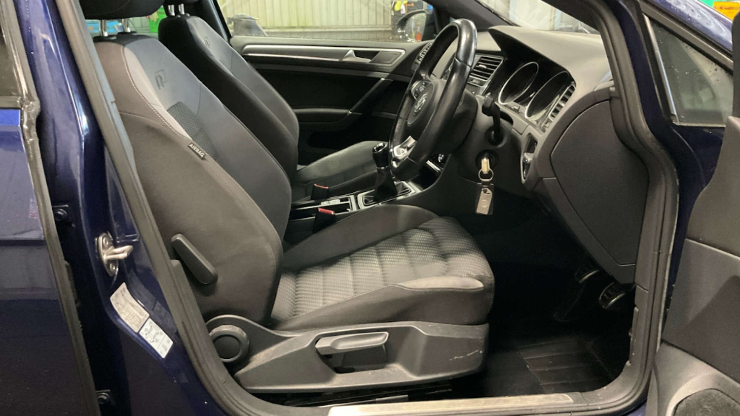 Used Volkswagen Golf 2018 for sale - 77227777: Photo 12