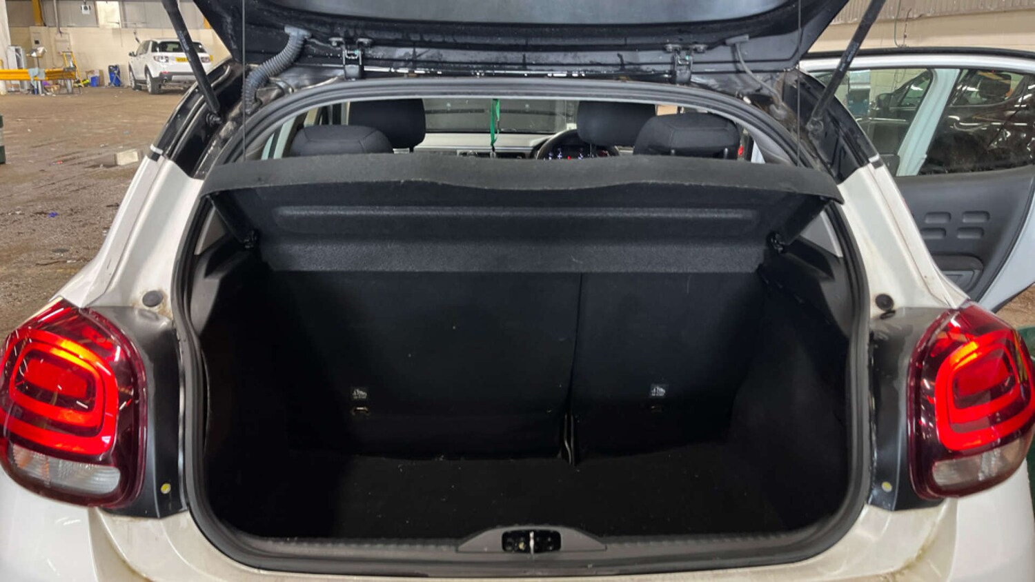 Used Citroen C3 2018 for sale - 78000706: Photo 9