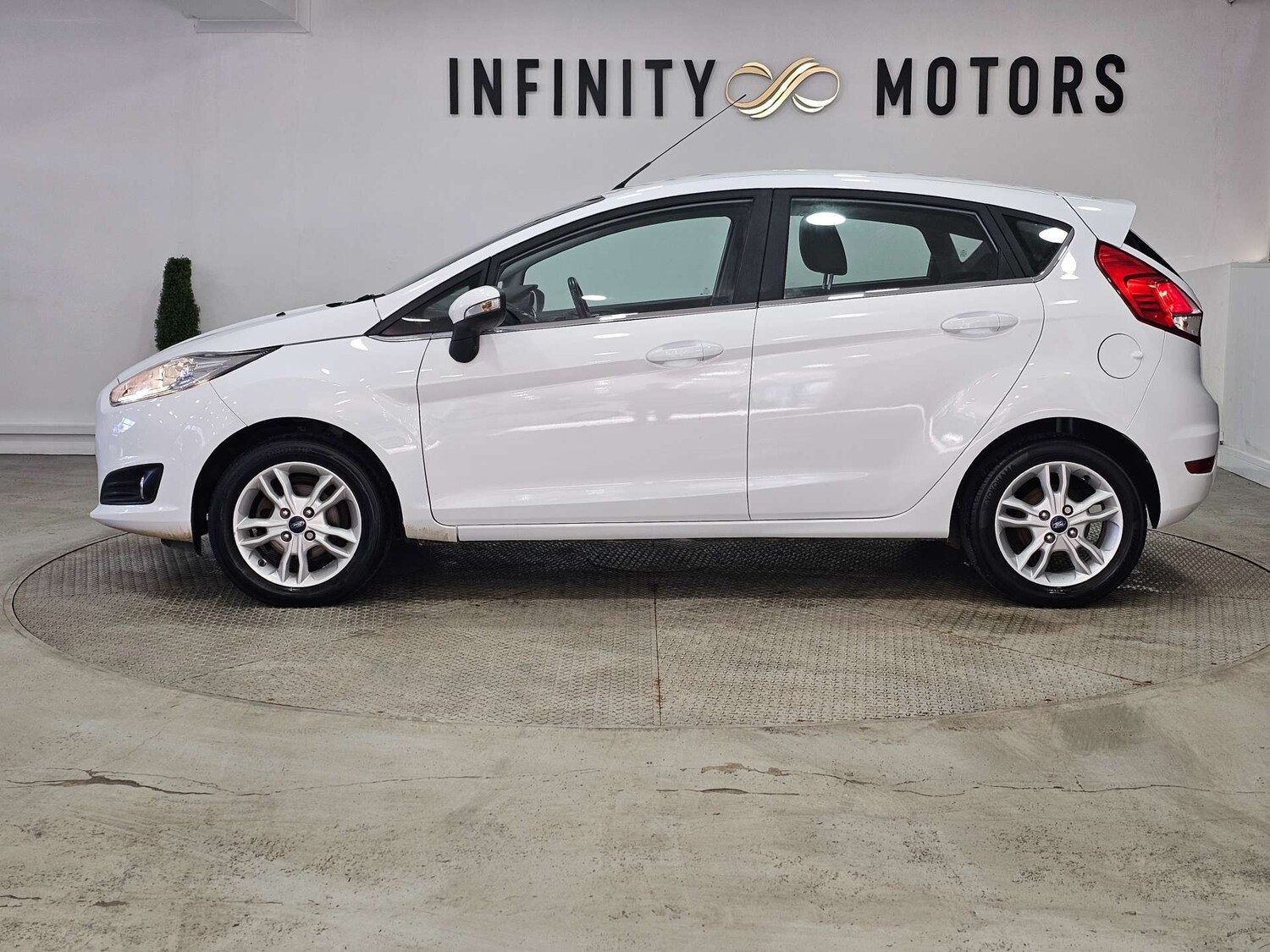 Used Ford Fiesta 2017 for sale - 77830748: Photo 20