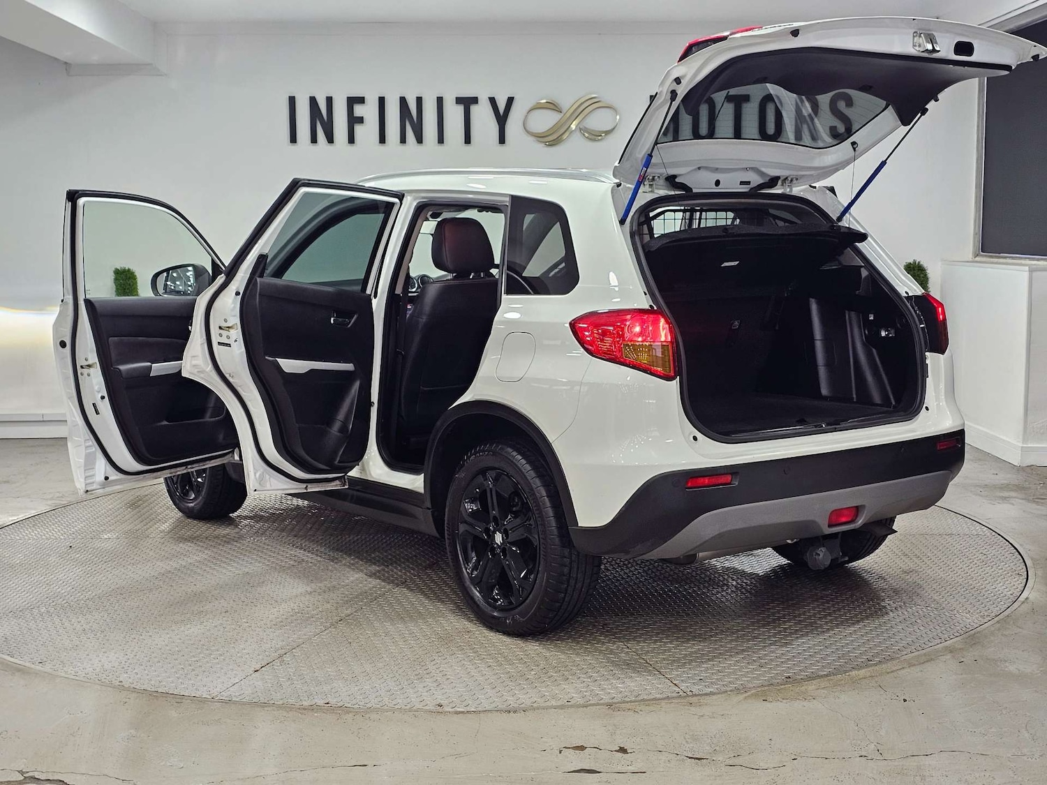 Used Suzuki Vitara 2016 for sale - 76972422: Photo 48