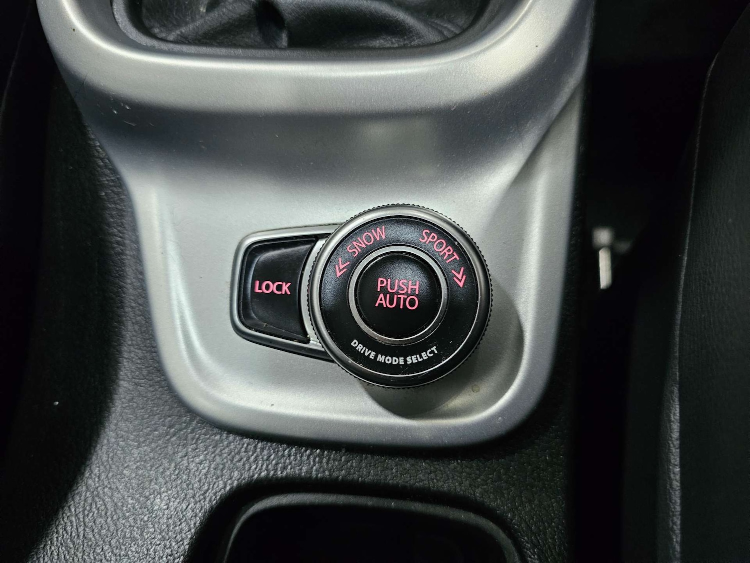 Used Suzuki Vitara 2016 for sale - 76972422: Photo 67