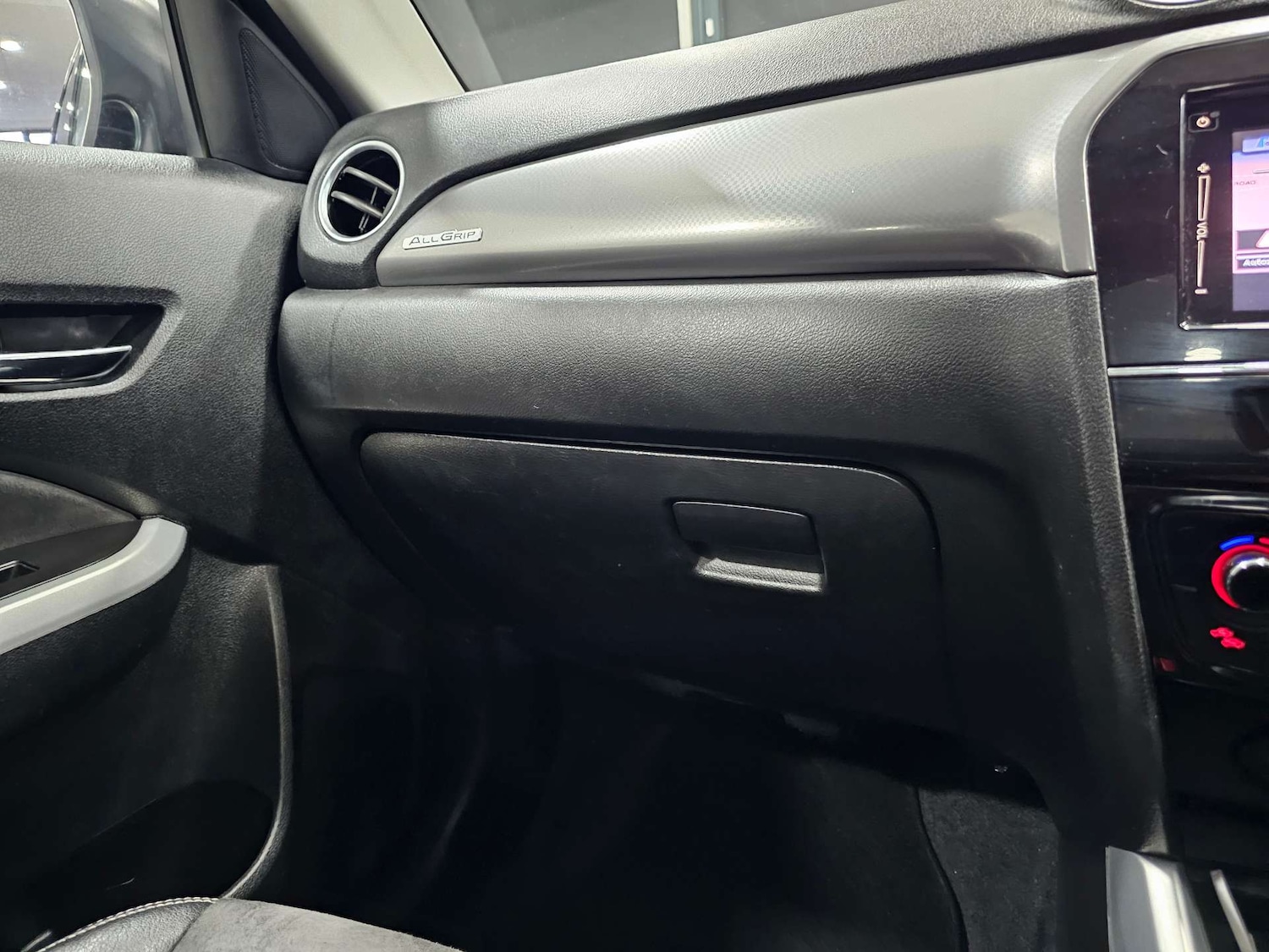 Used Suzuki Vitara 2016 for sale - 76972422: Photo 76