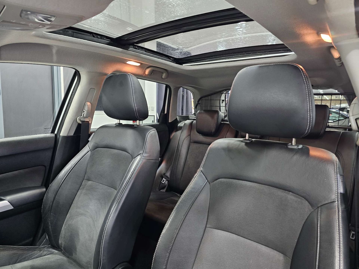 Used Suzuki Vitara 2016 for sale - 76972422: Photo 95