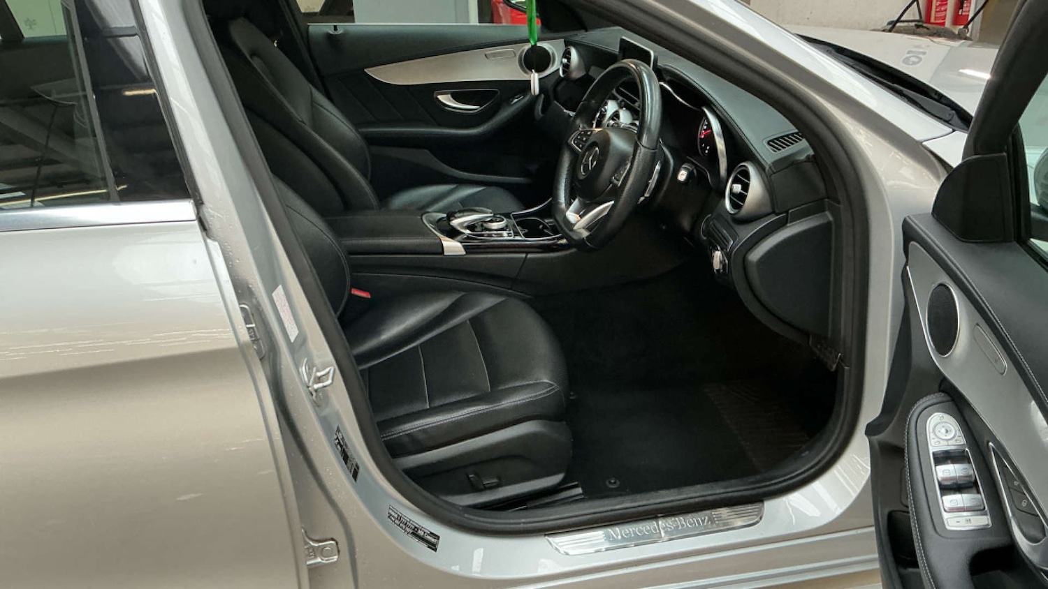 Used Mercedes-Benz C Class 2014 for sale - 78165481: Photo 11