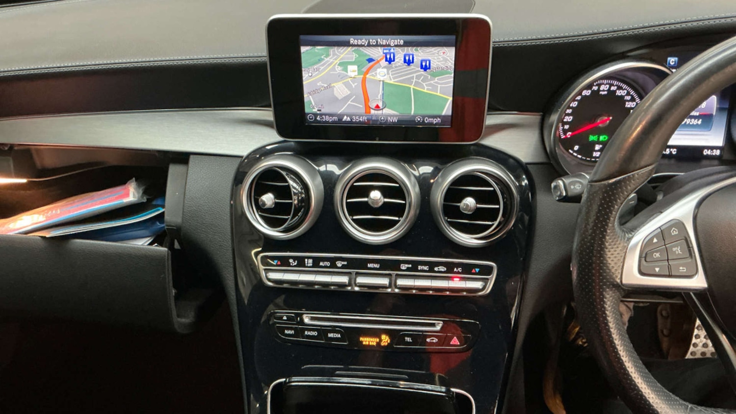 Used Mercedes-Benz C Class 2014 for sale - 78165481: Photo 14