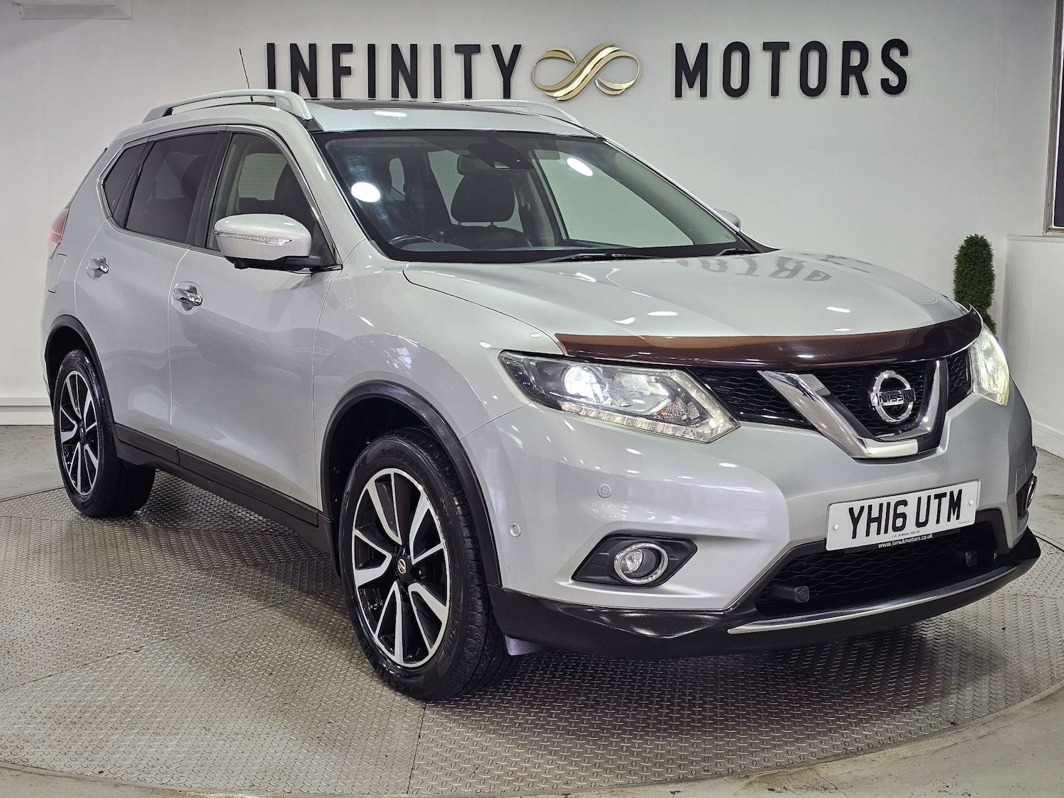 Used Nissan X-Trail 2016 for sale - 77789730: Photo 1
