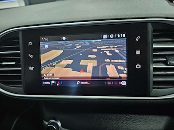 Used Peugeot 308 2018 for sale - 76972449: Photo