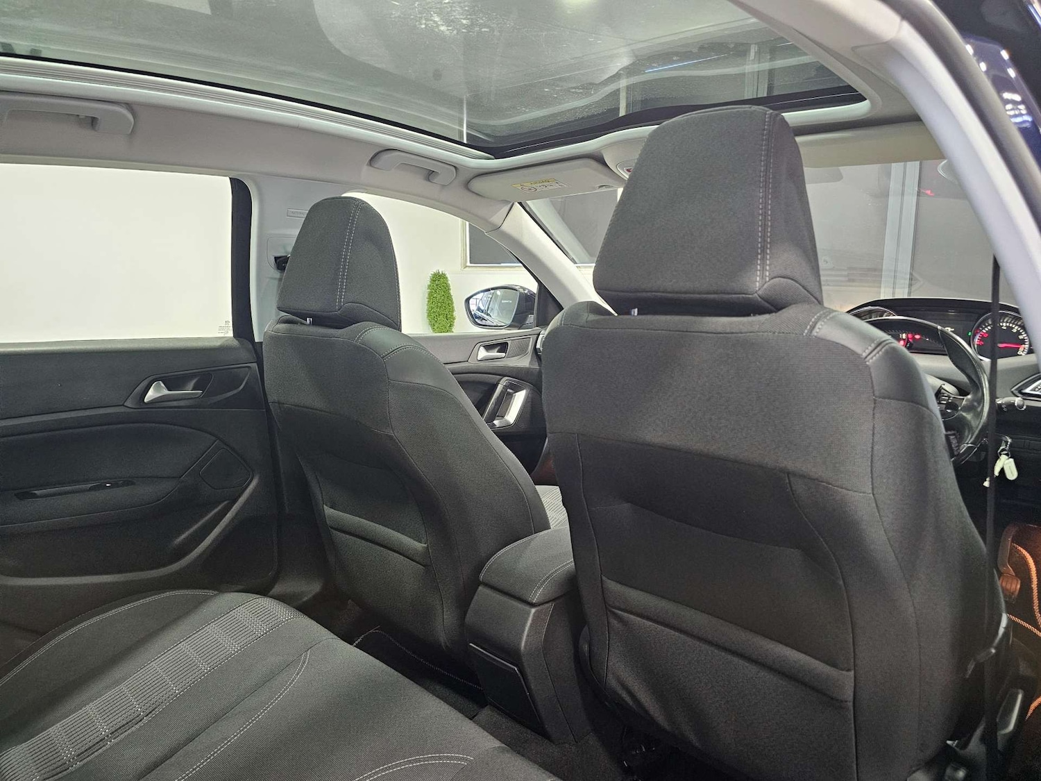 Used Peugeot 308 2018 for sale - 76972449: Photo 44