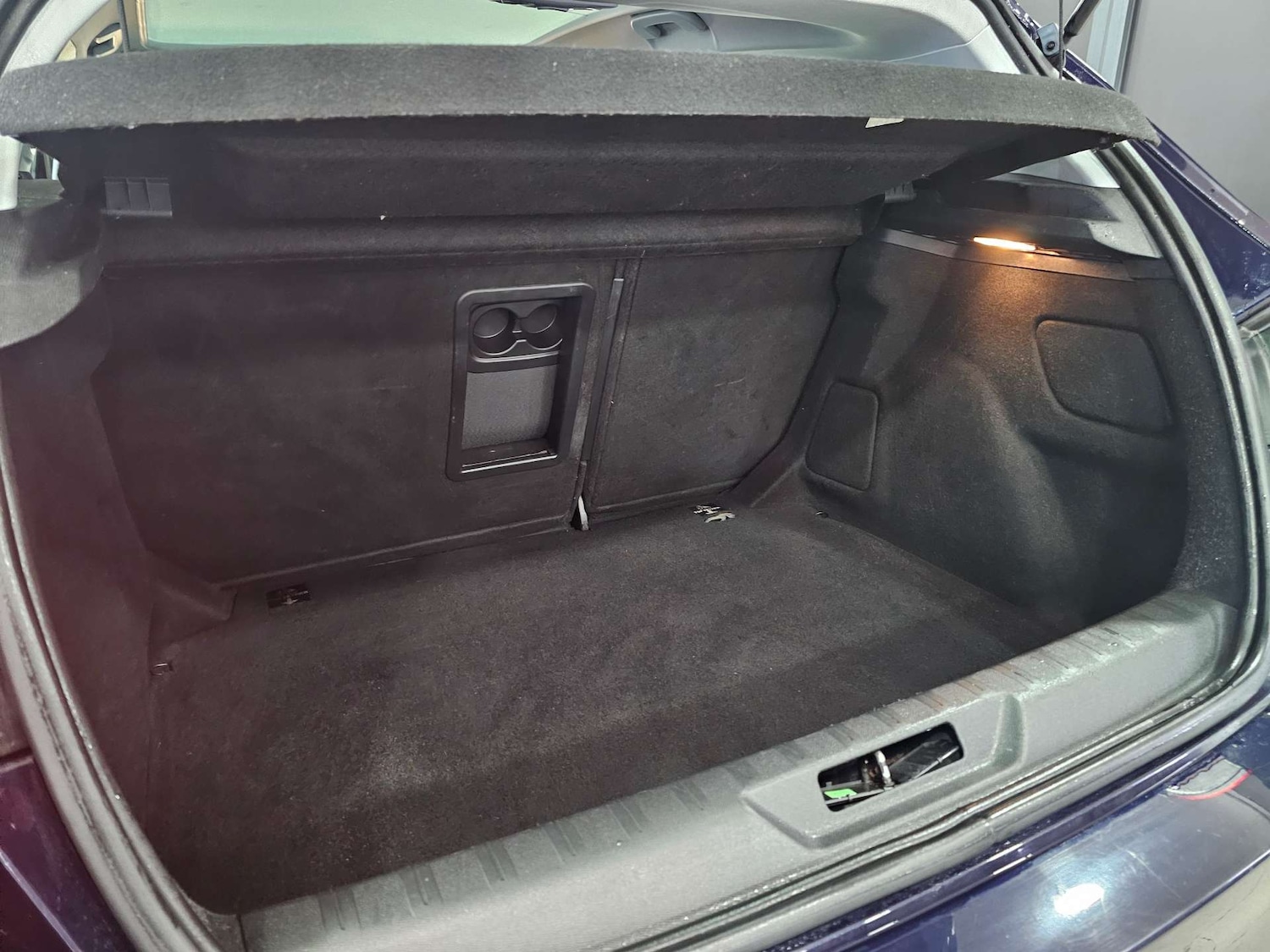 Used Peugeot 308 2018 for sale - 76972449: Photo 52