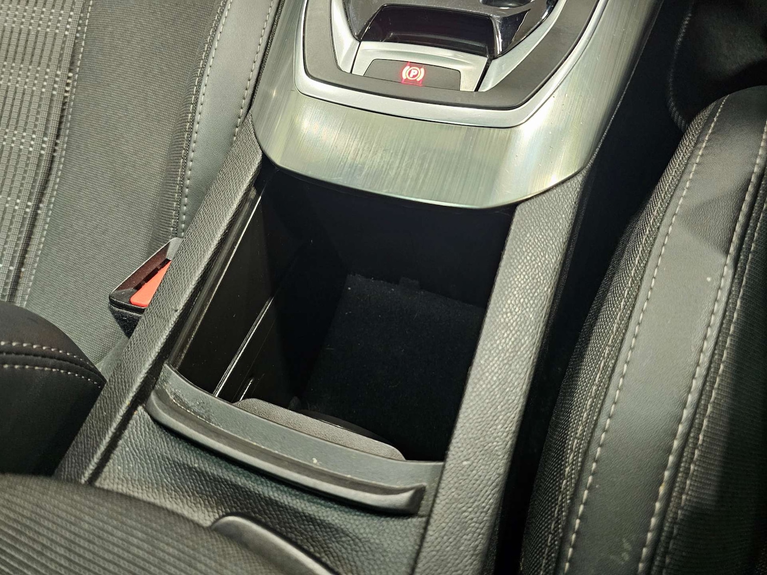 Used Peugeot 308 2018 for sale - 76972449: Photo 53