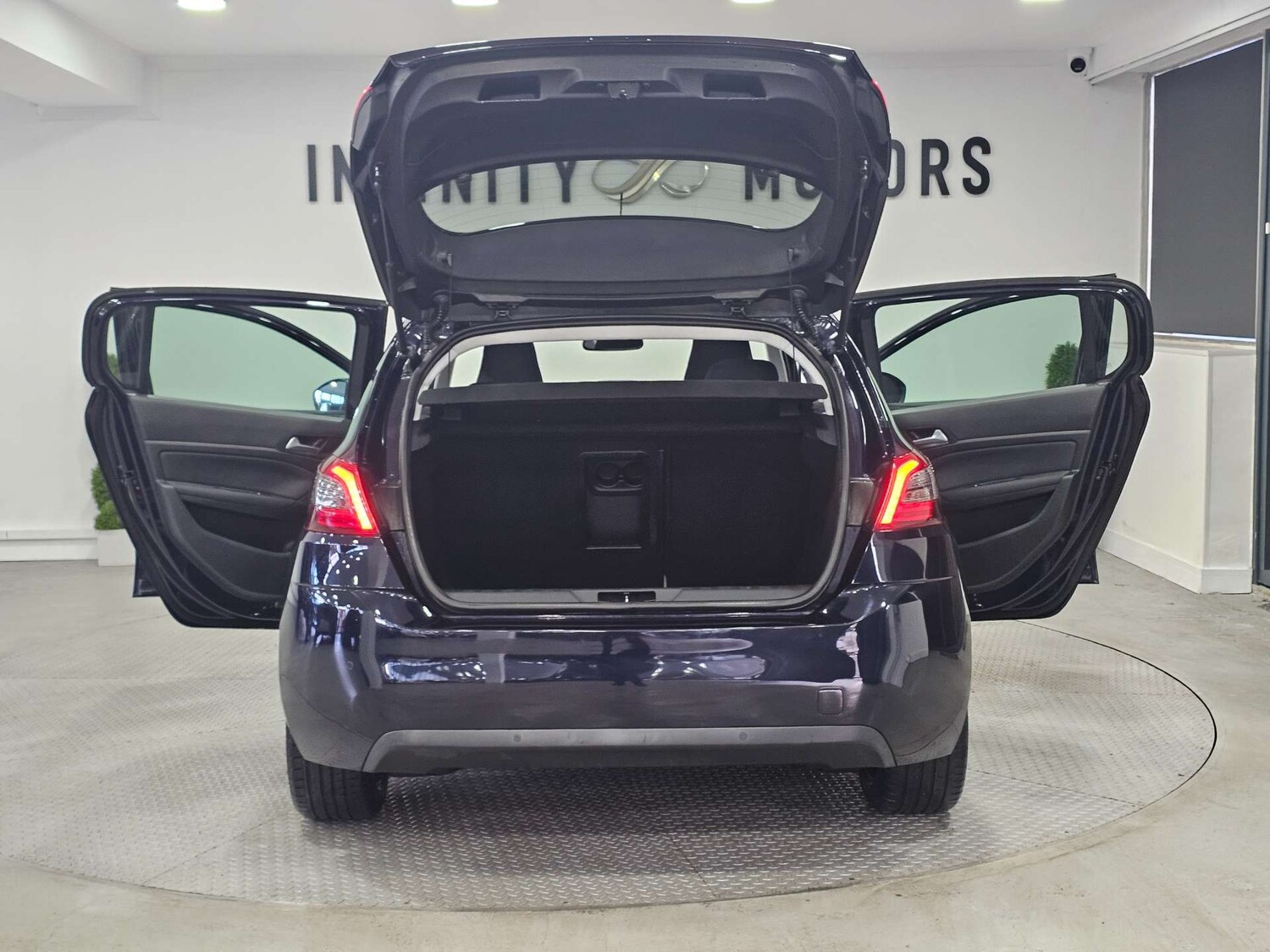 Used Peugeot 308 2018 for sale - 76972449: Photo 62