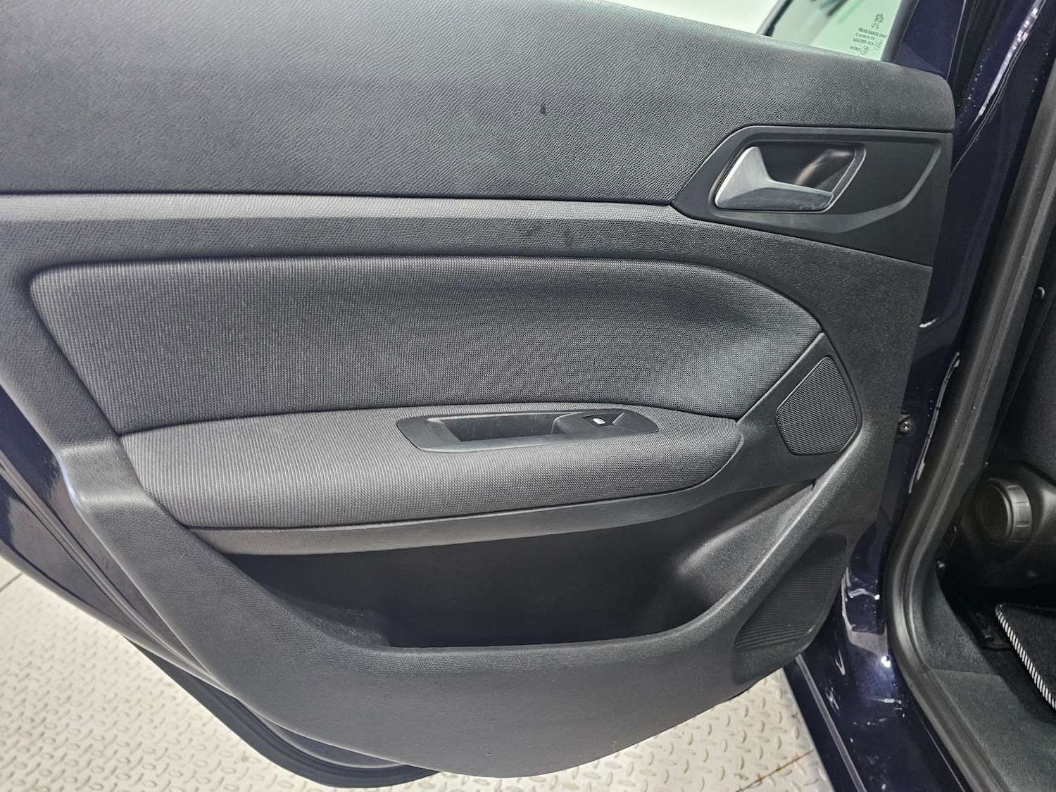 Used Peugeot 308 2018 for sale - 76972449: Photo 77