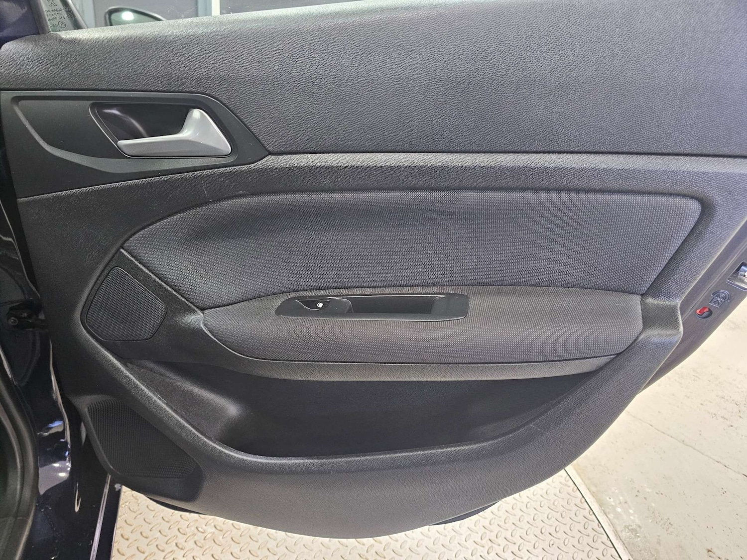 Used Peugeot 308 2018 for sale - 76972449: Photo 84