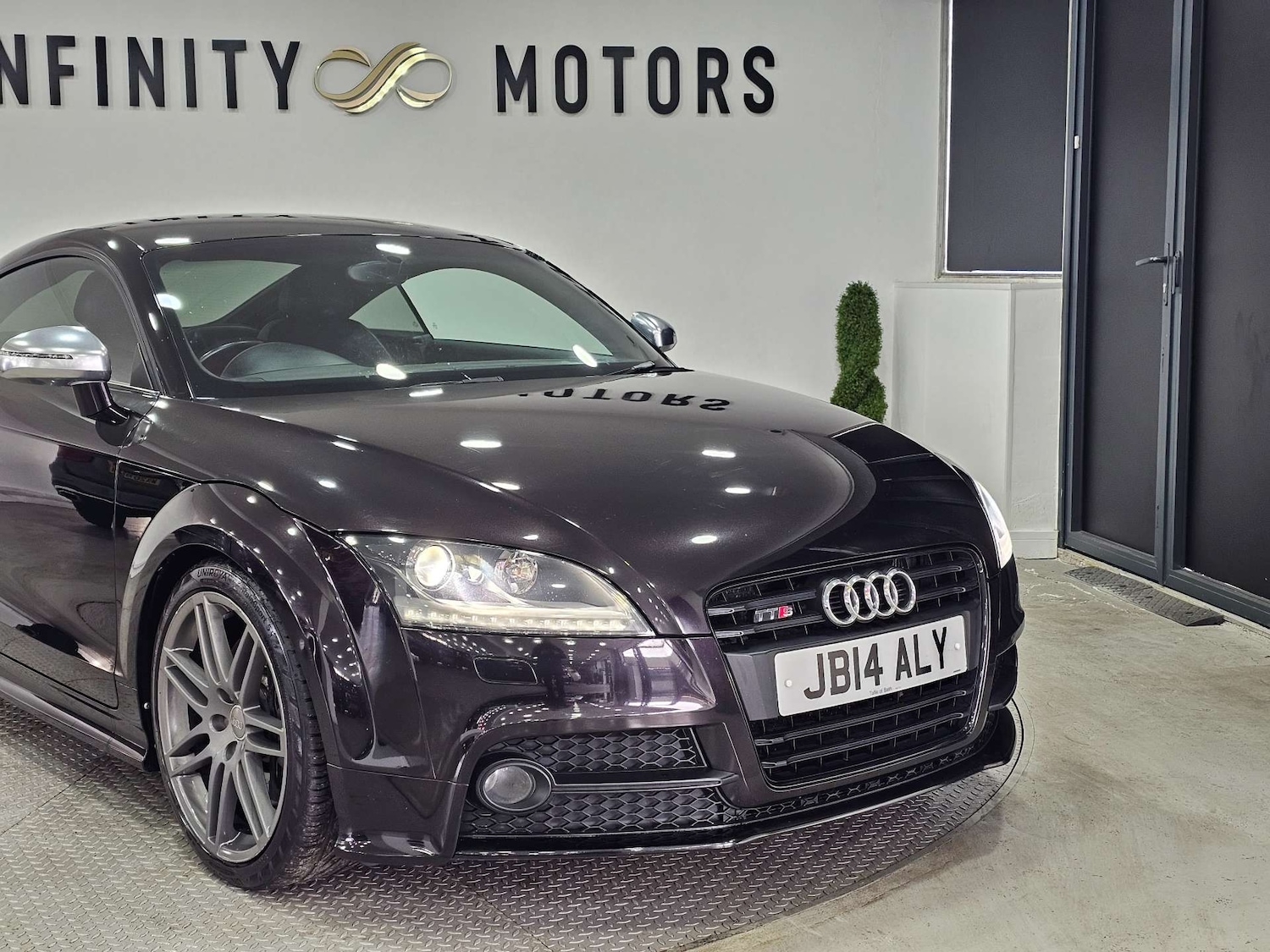 Used Audi TT 2014 for sale - 77323459: Photo 14