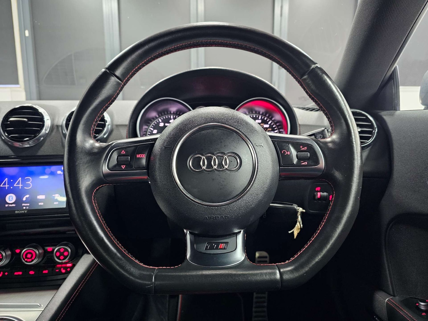 Used Audi TT 2014 for sale - 77323459: Photo 15