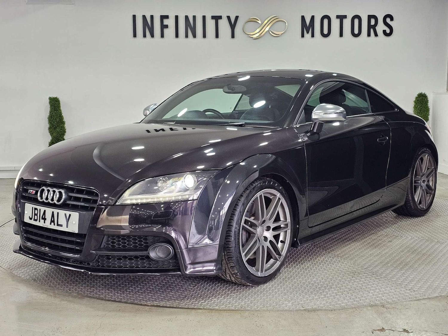 Used Audi TT 2014 for sale - 77323459: Photo 4
