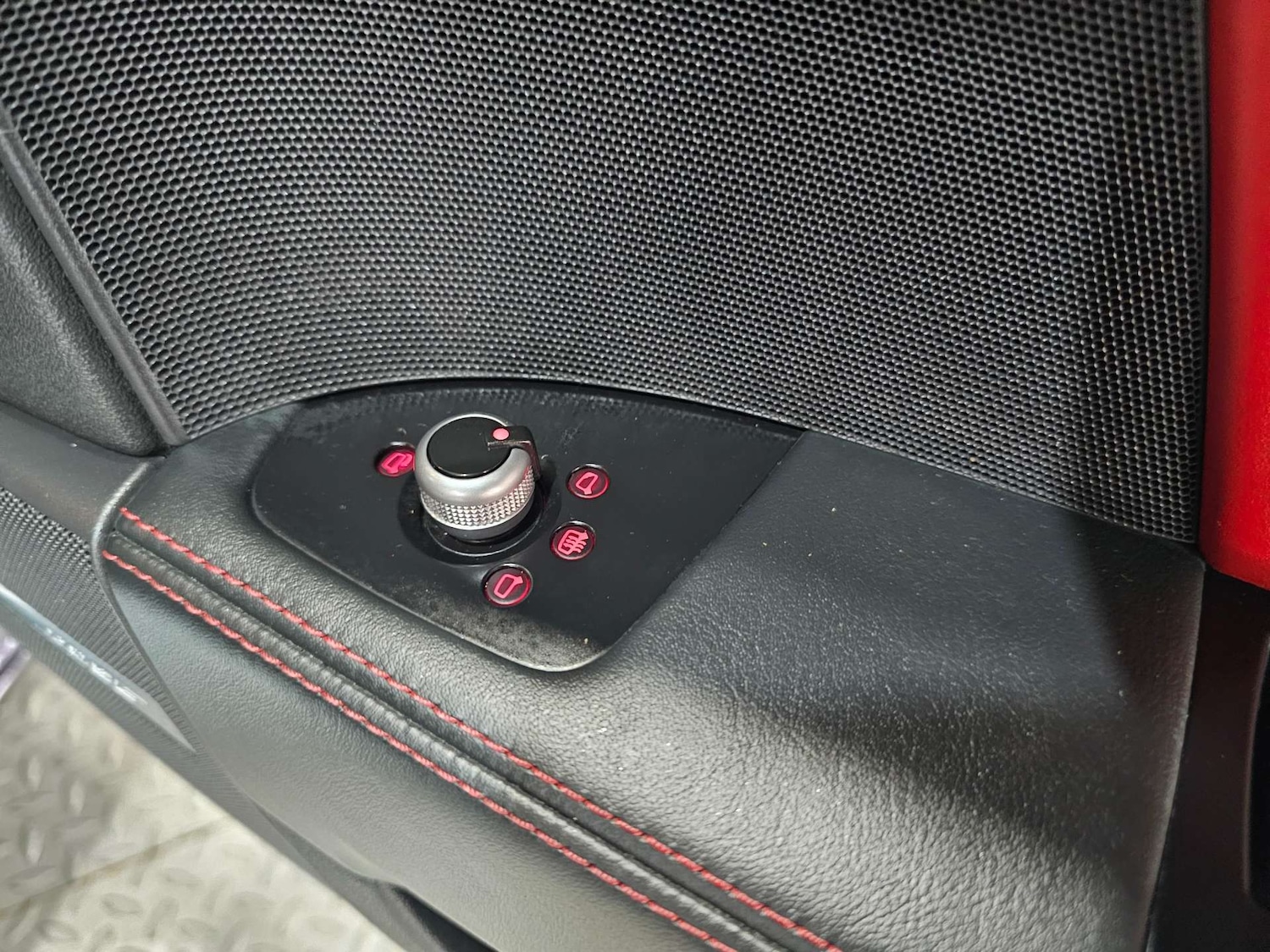 Used Audi TT 2014 for sale - 77323459: Photo 56