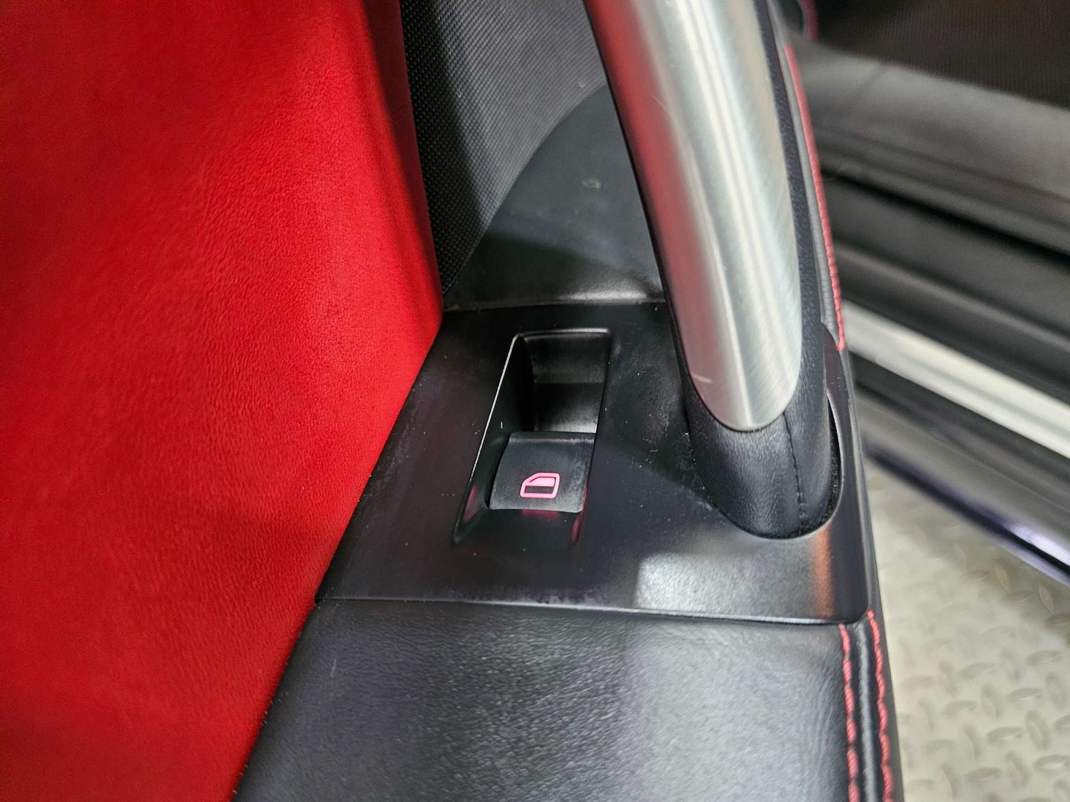 Used Audi TT 2014 for sale - 77323459: Photo 84