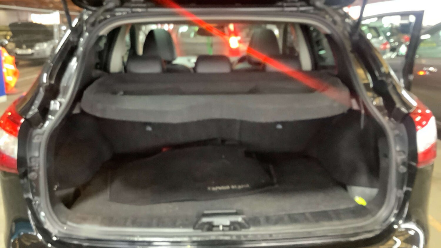 Used Nissan Qashqai 2016 for sale - 77590545: Photo 9