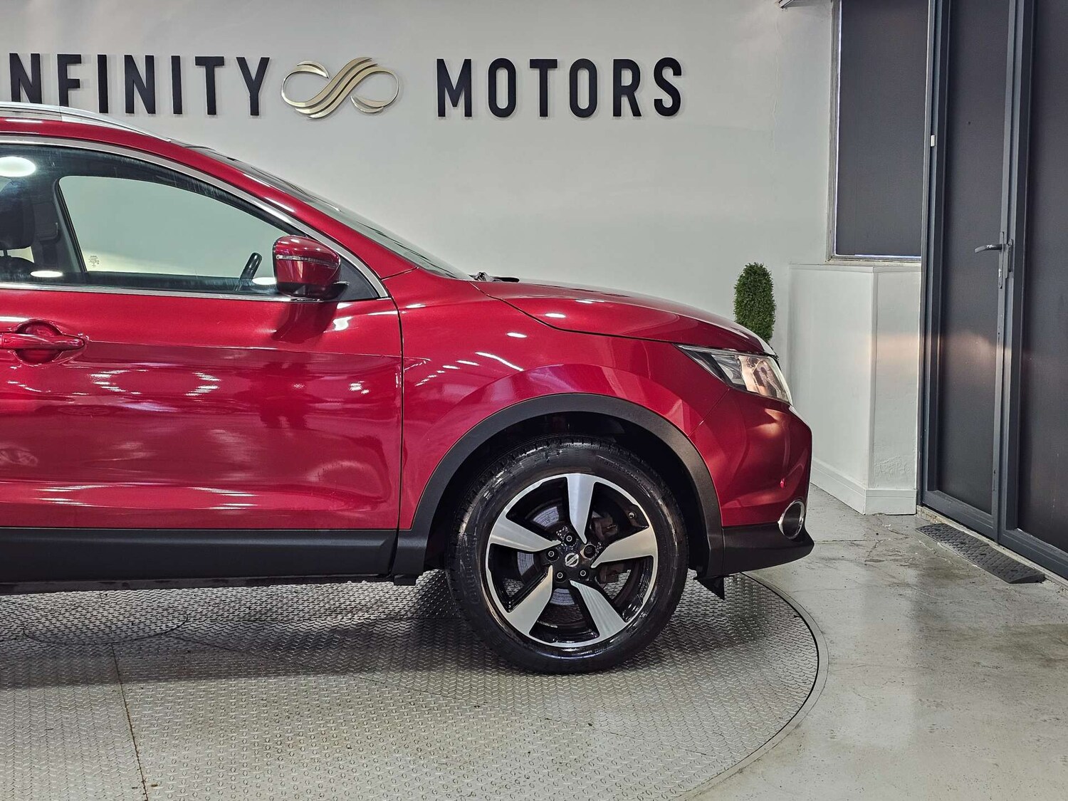 Used Nissan Qashqai 2016 for sale - 77640567: Photo 36