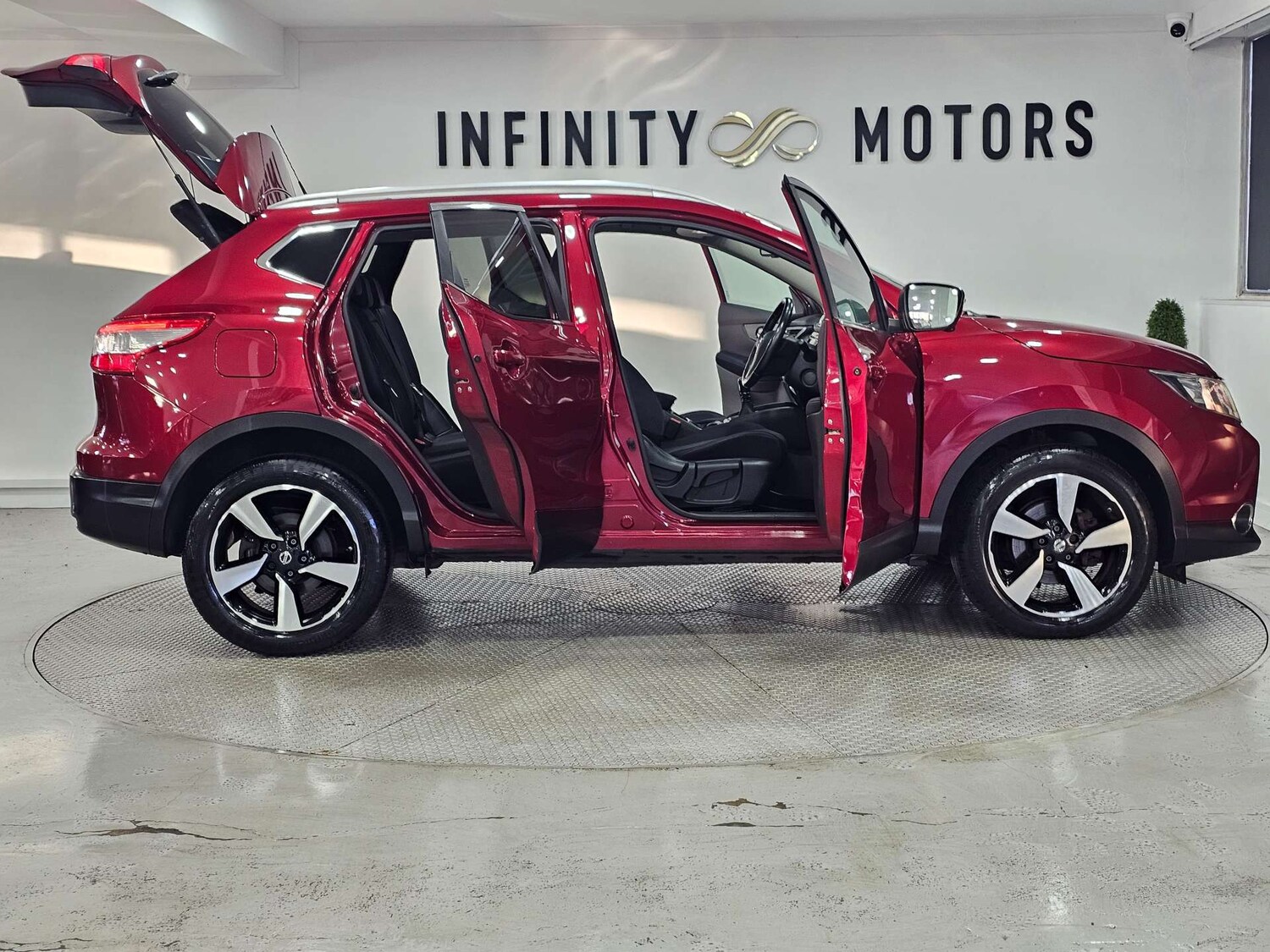 Used Nissan Qashqai 2016 for sale - 77640567: Photo 42