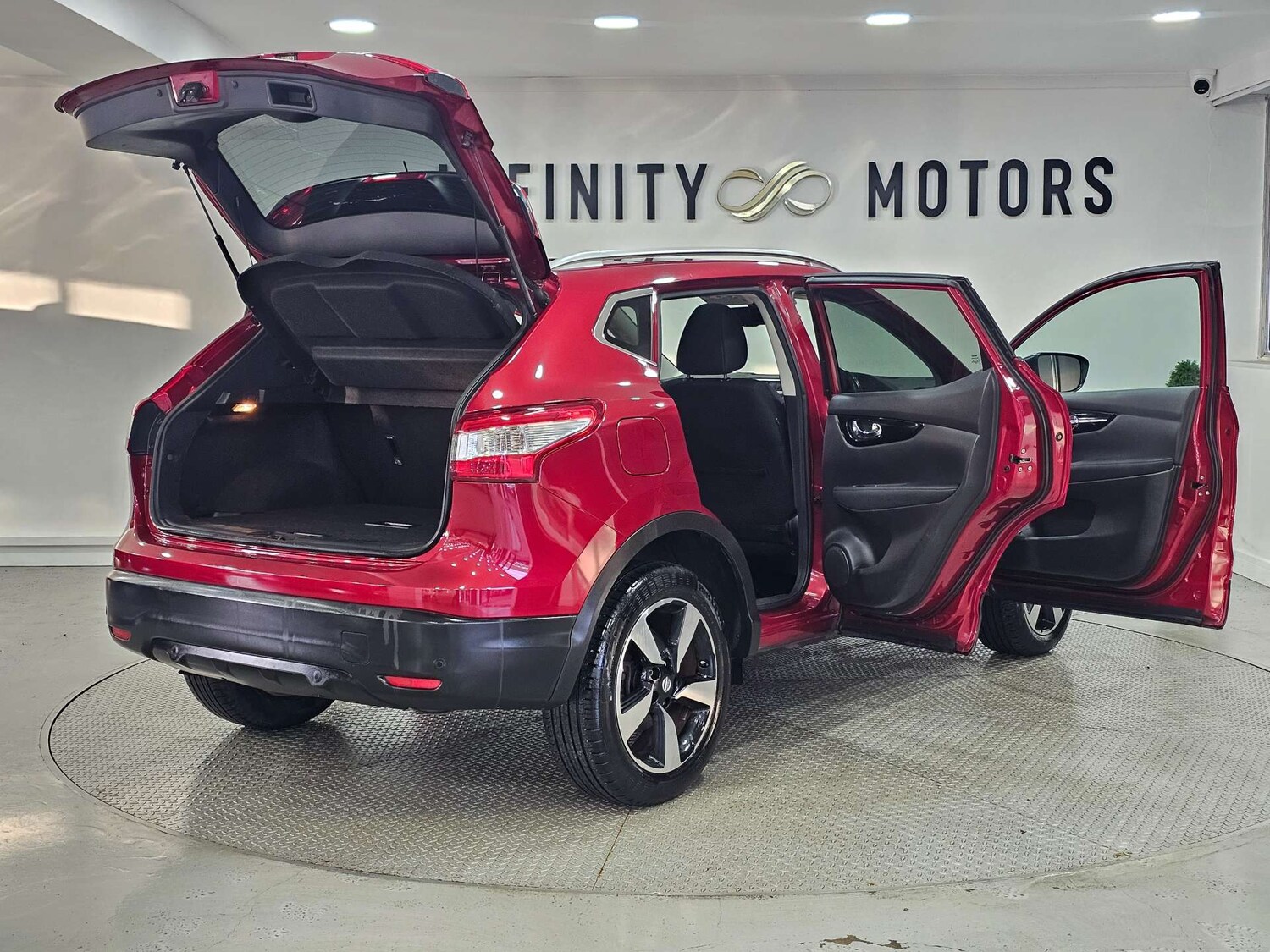 Used Nissan Qashqai 2016 for sale - 77640567: Photo 50