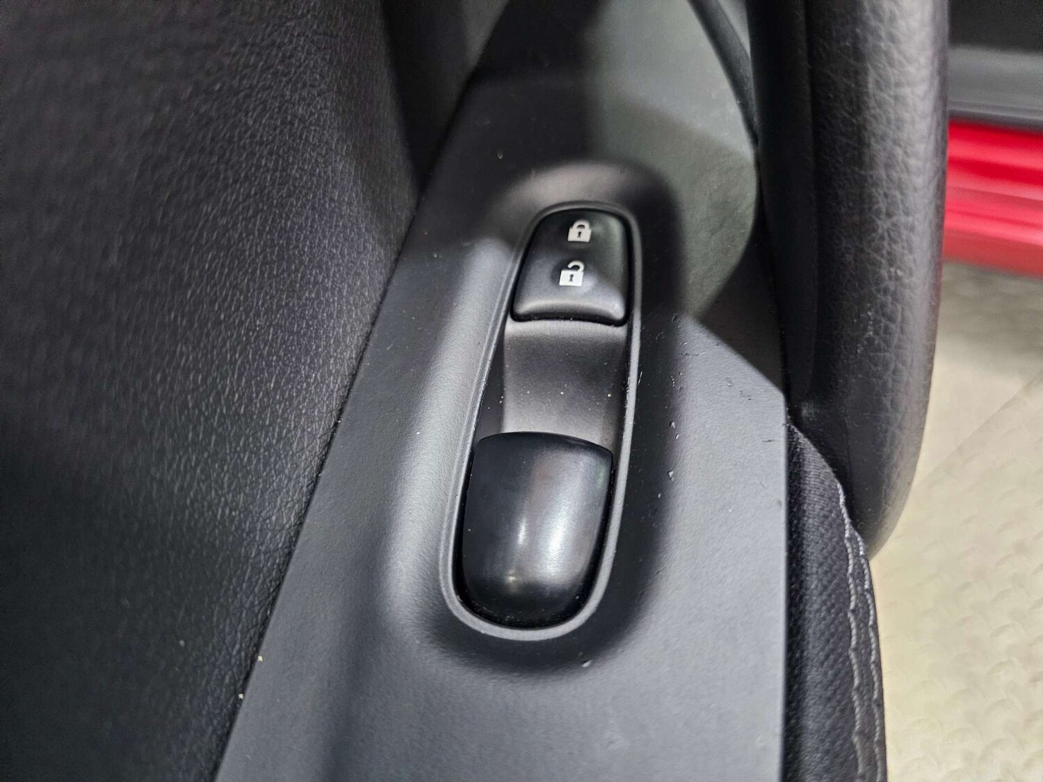 Used Nissan Qashqai 2016 for sale - 77640567: Photo 96