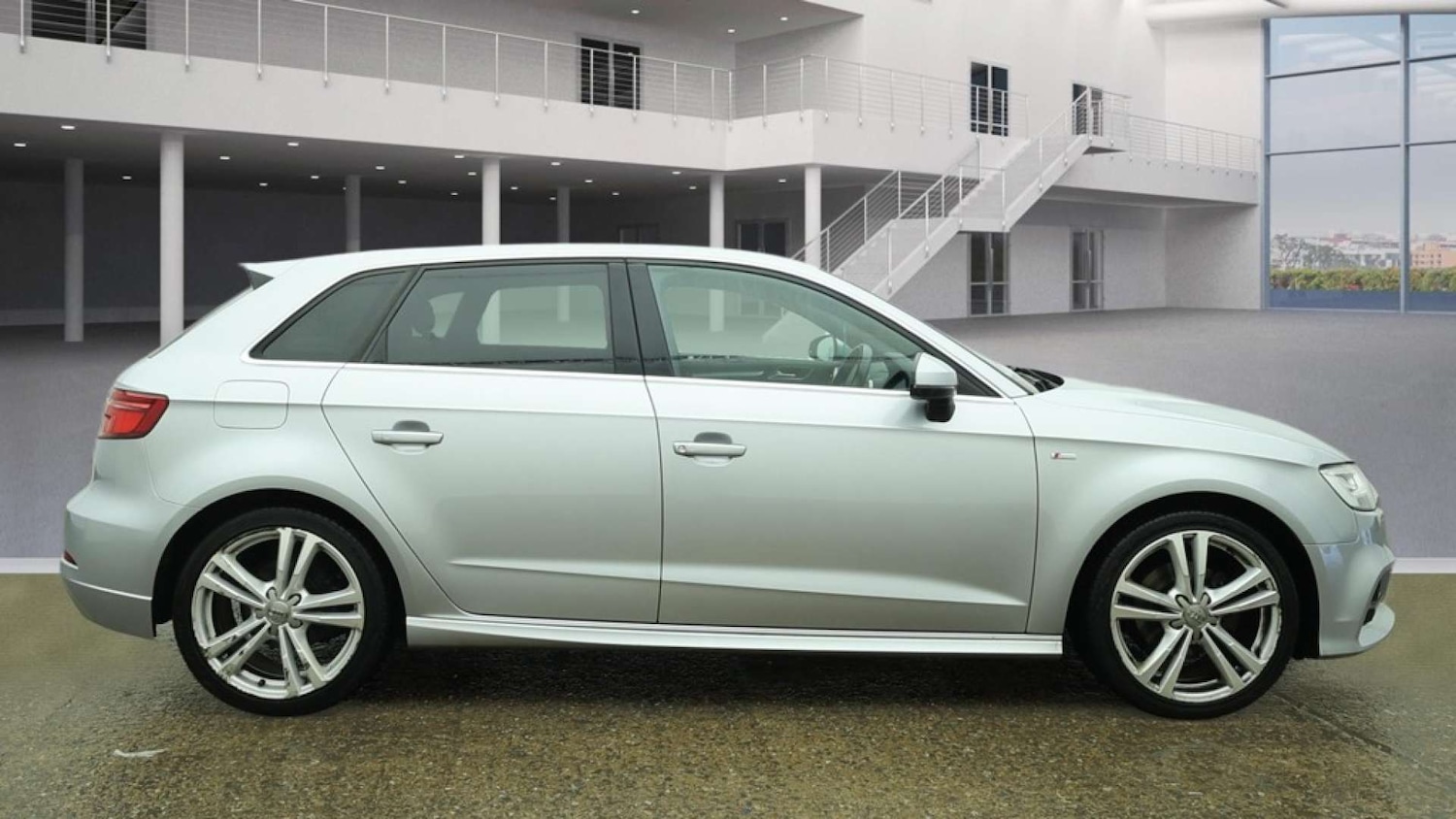Used Audi A3 2017 for sale - 77393381: Photo 6
