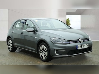 Used Volkswagen Golf 2020 for sale - 78620057: Photo