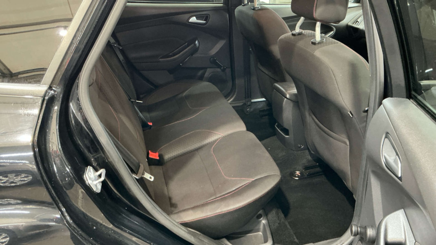 Used Ford Focus 2017 for sale - 77406149: Photo 11