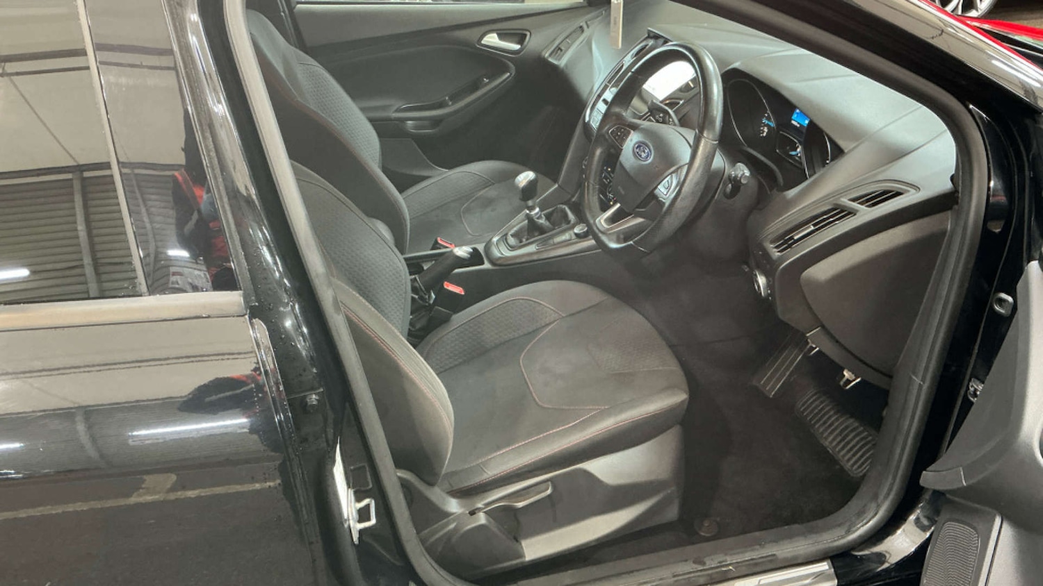 Used Ford Focus 2017 for sale - 77406149: Photo 12