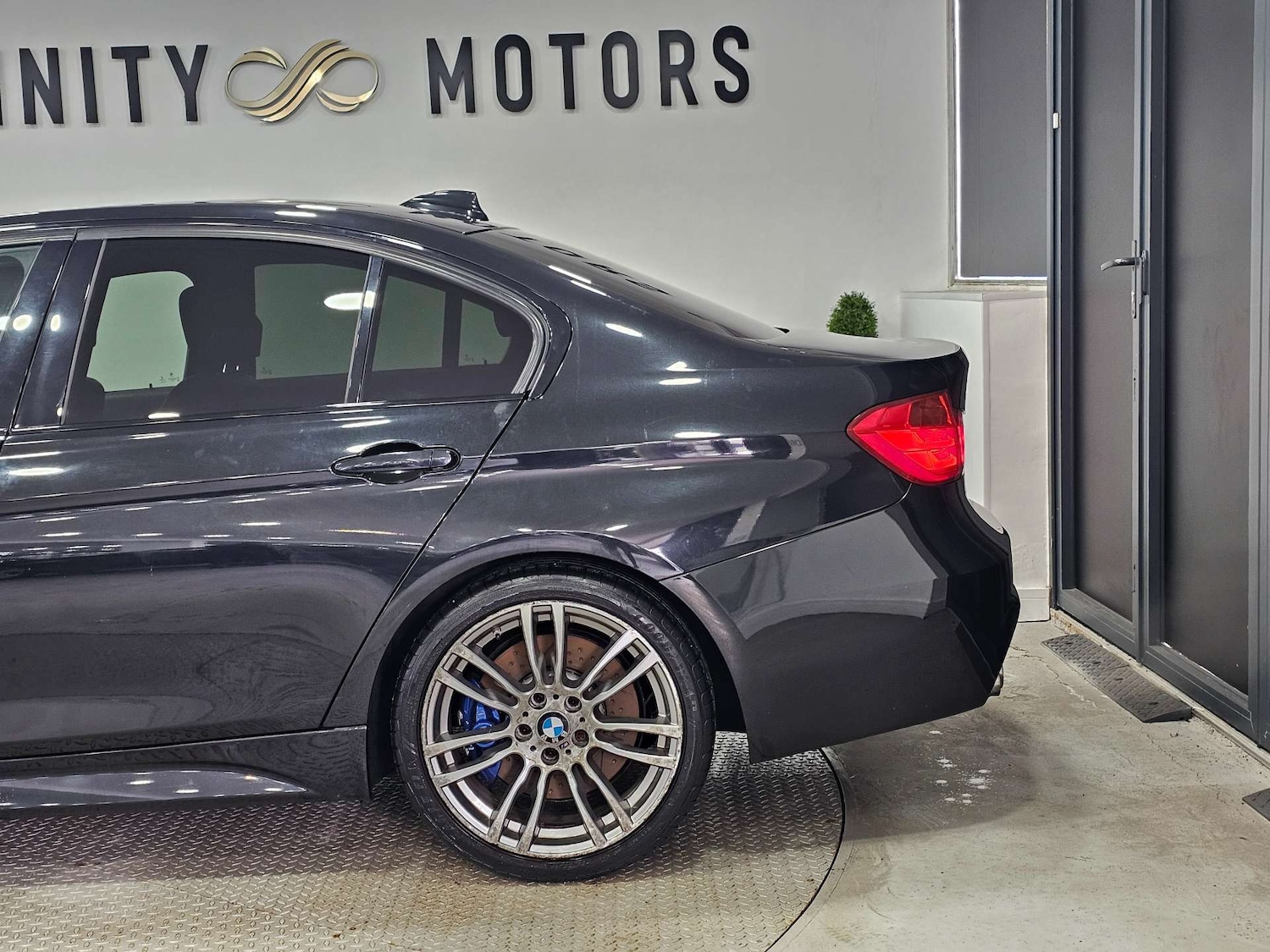 Used BMW 3 Series 2014 for sale - 77261421: Photo 21