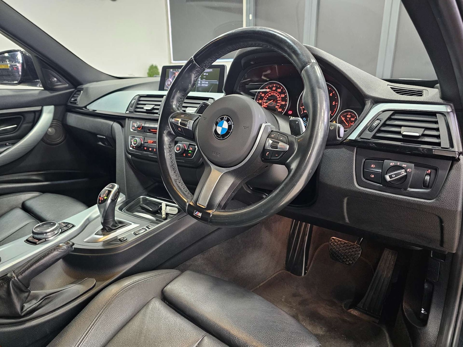 Used BMW 3 Series 2014 for sale - 77261421: Photo 5