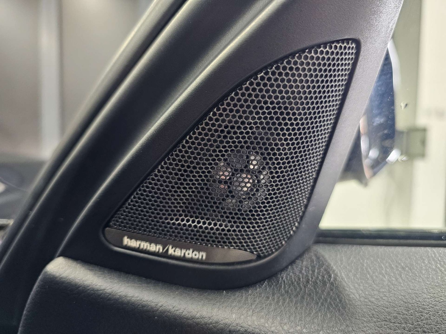 Used BMW 3 Series 2014 for sale - 77261421: Photo 52