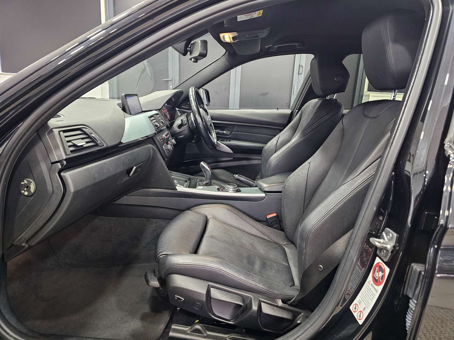 Used BMW 3 Series 2014 for sale - 77261421: Photo 95