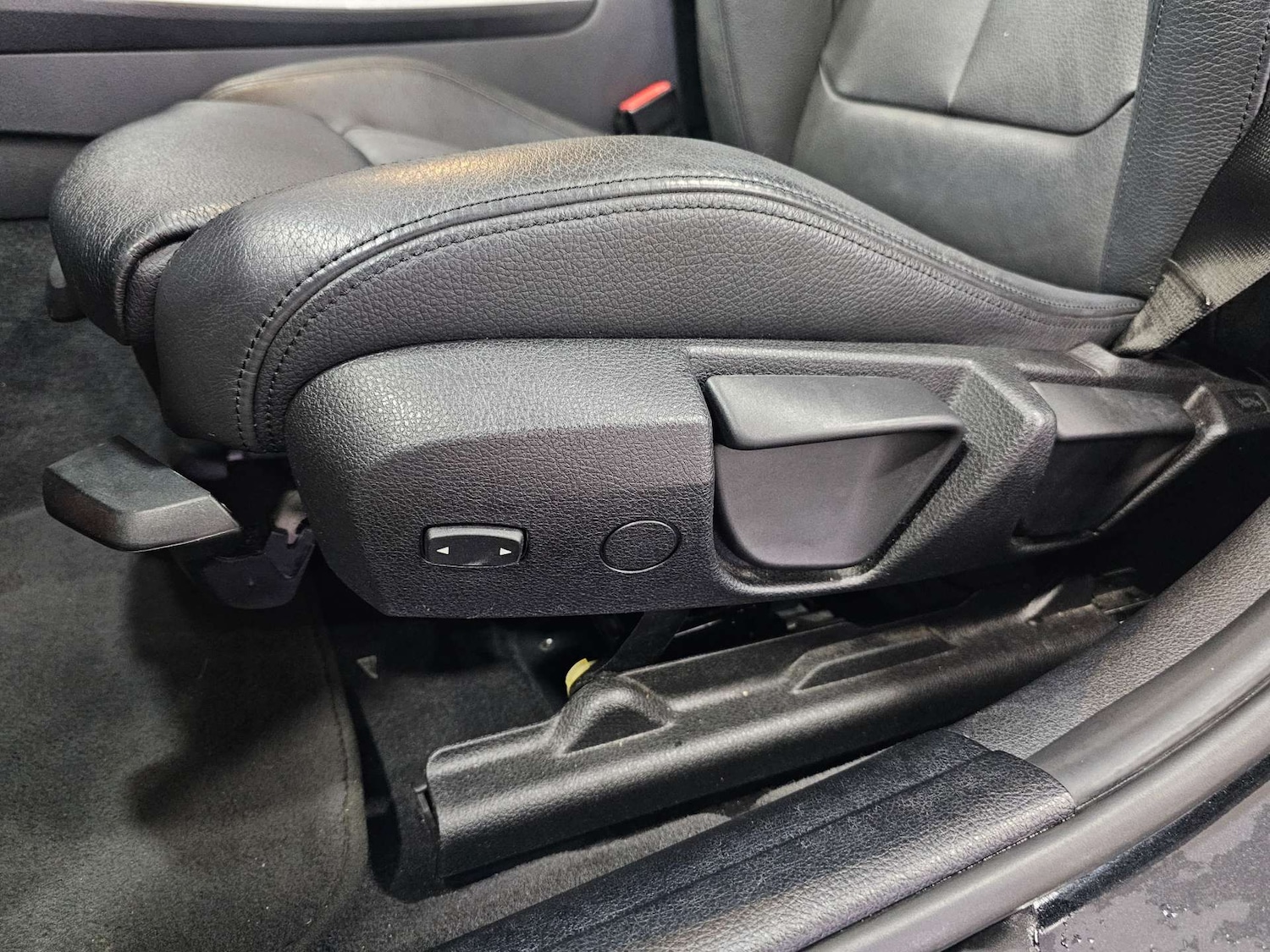 Used BMW 3 Series 2014 for sale - 77261421: Photo 98