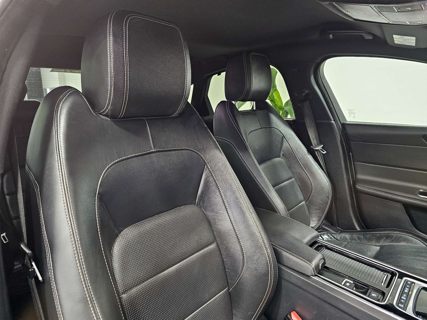 Used Jaguar XF 2016 for sale - 77745463: Photo 10