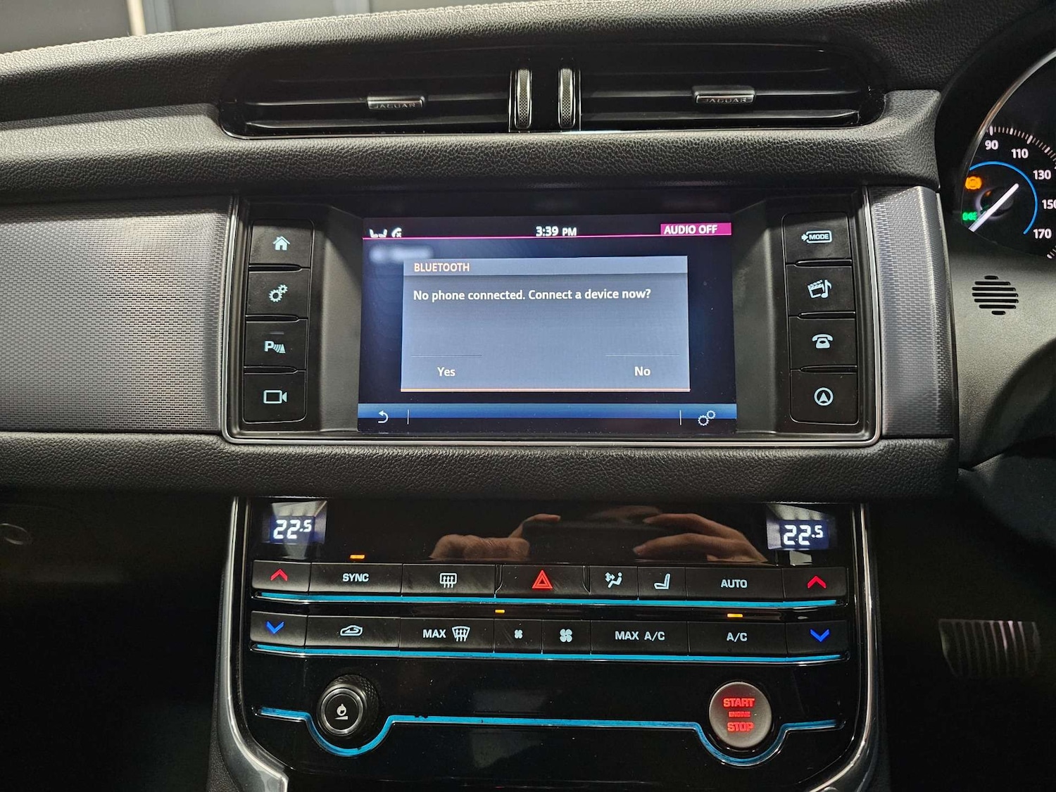 Used Jaguar XF 2016 for sale - 77745463: Photo 64