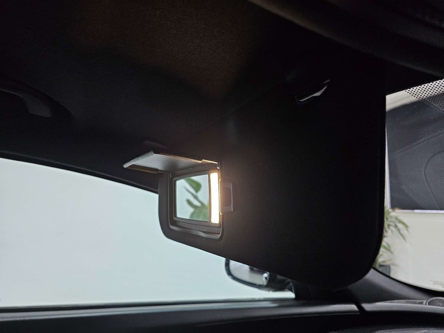 Used Jaguar XF 2016 for sale - 77745463: Photo 67