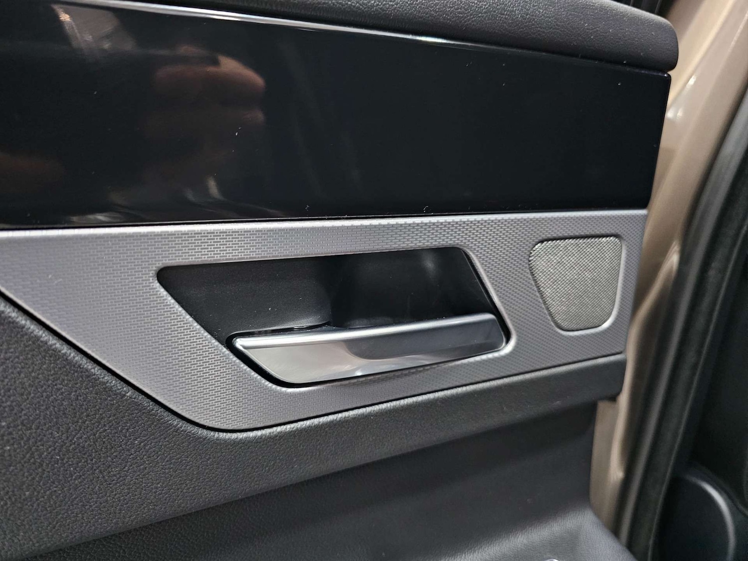 Used Jaguar XF 2016 for sale - 77745463: Photo 83