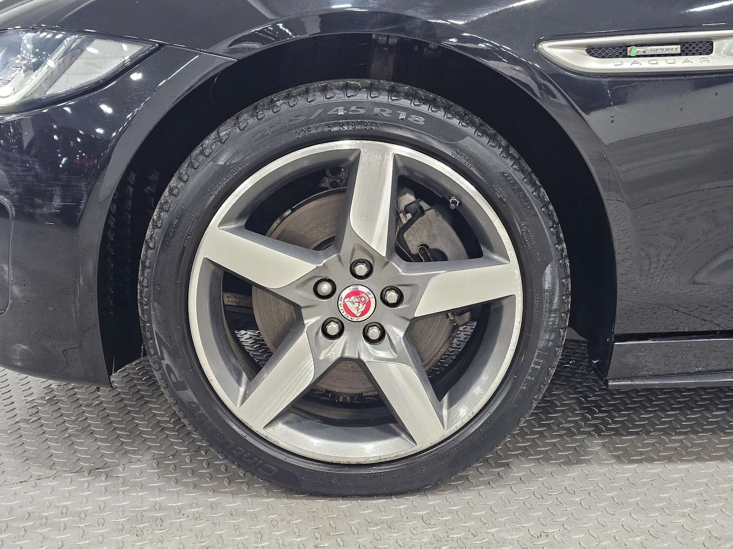 Used Jaguar XE 2016 for sale - 76972450: Photo 23