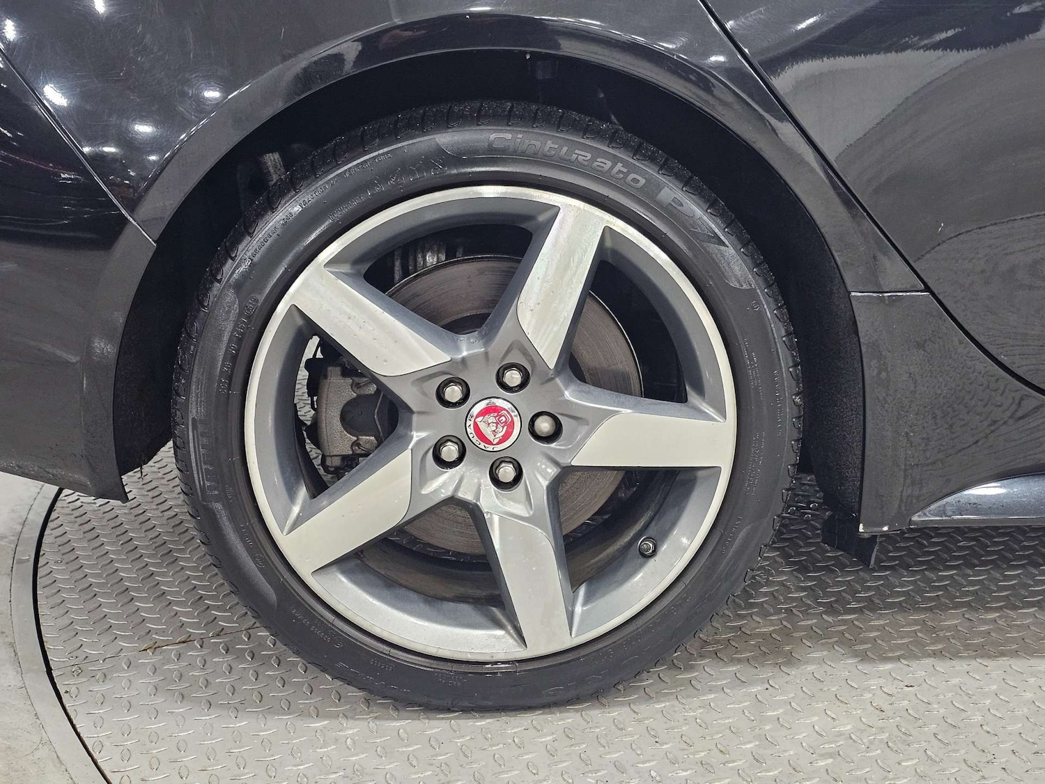 Used Jaguar XE 2016 for sale - 76972450: Photo 38