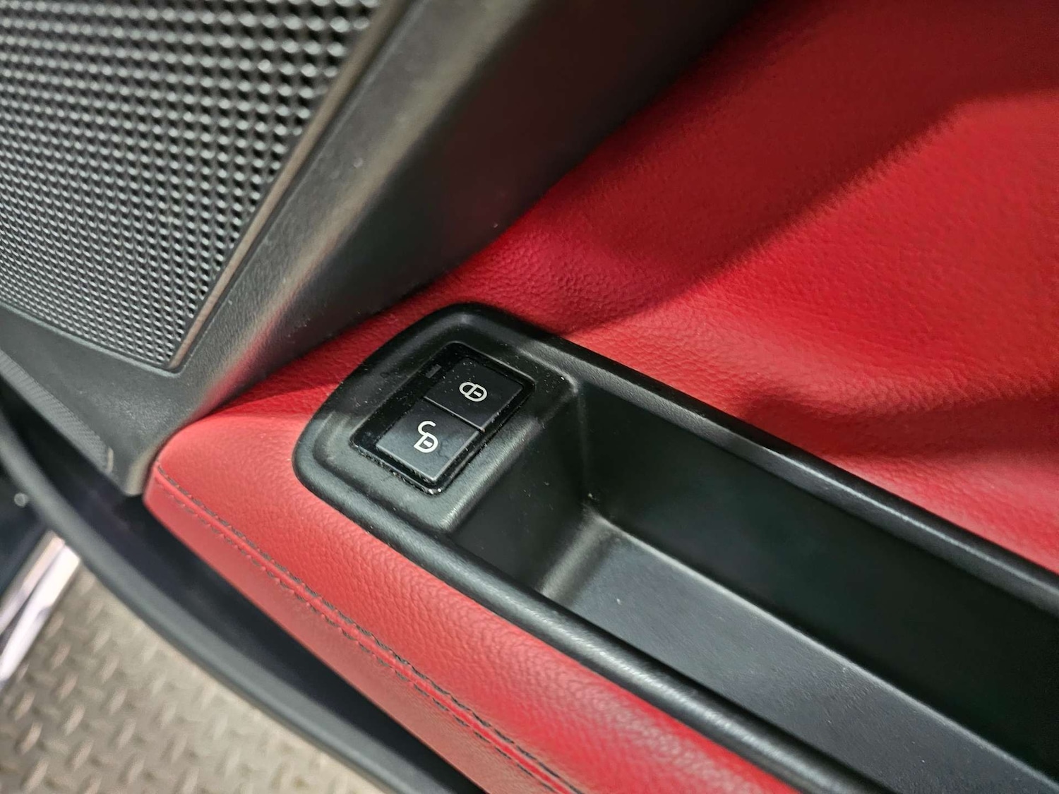 Used Jaguar XE 2016 for sale - 76972450: Photo 55