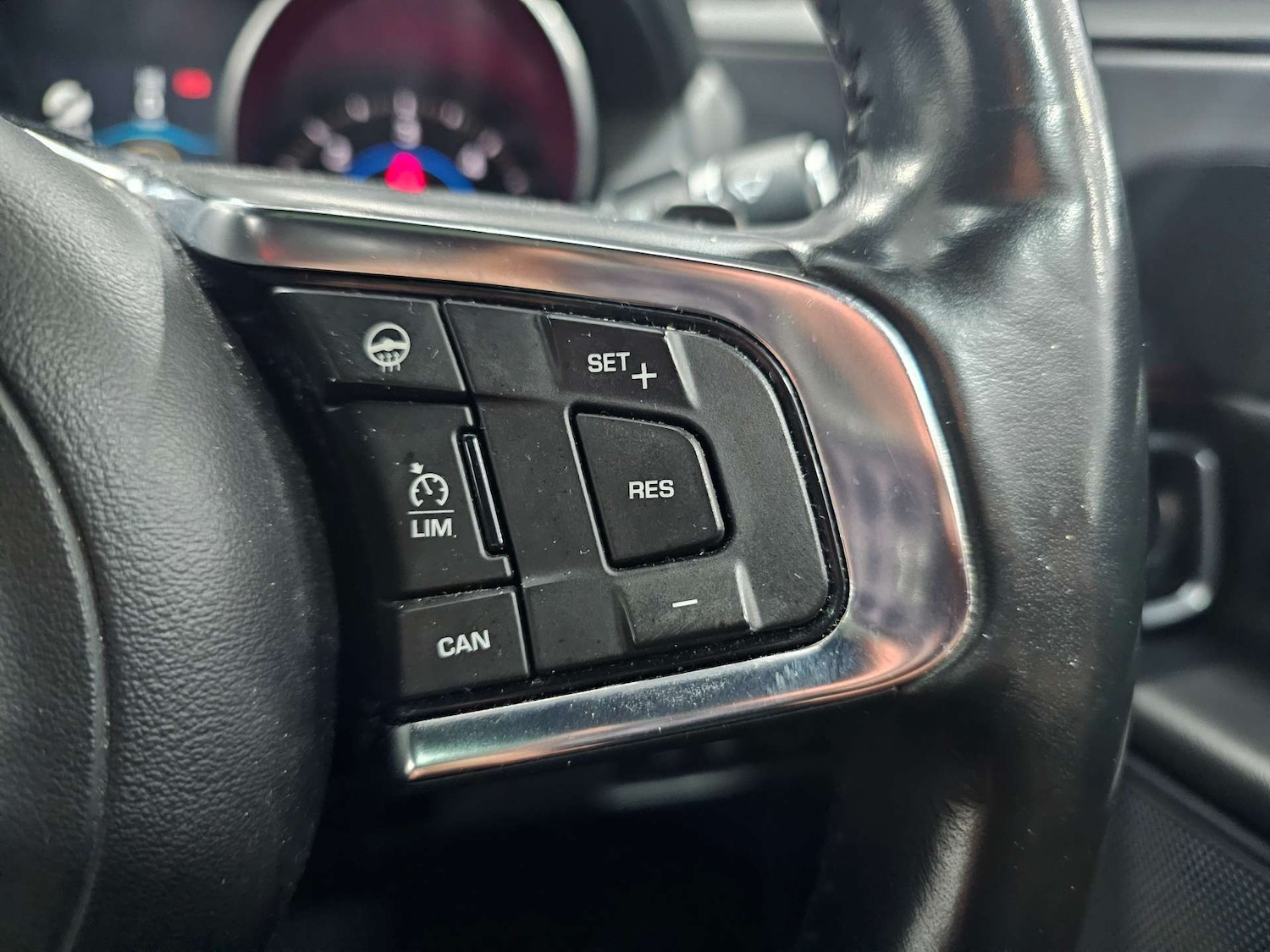 Used Jaguar XE 2016 for sale - 76972450: Photo 61