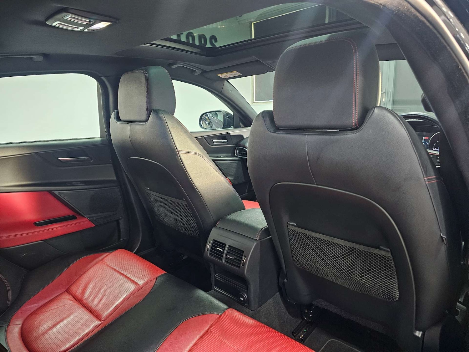 Used Jaguar XE 2016 for sale - 76972450: Photo 82