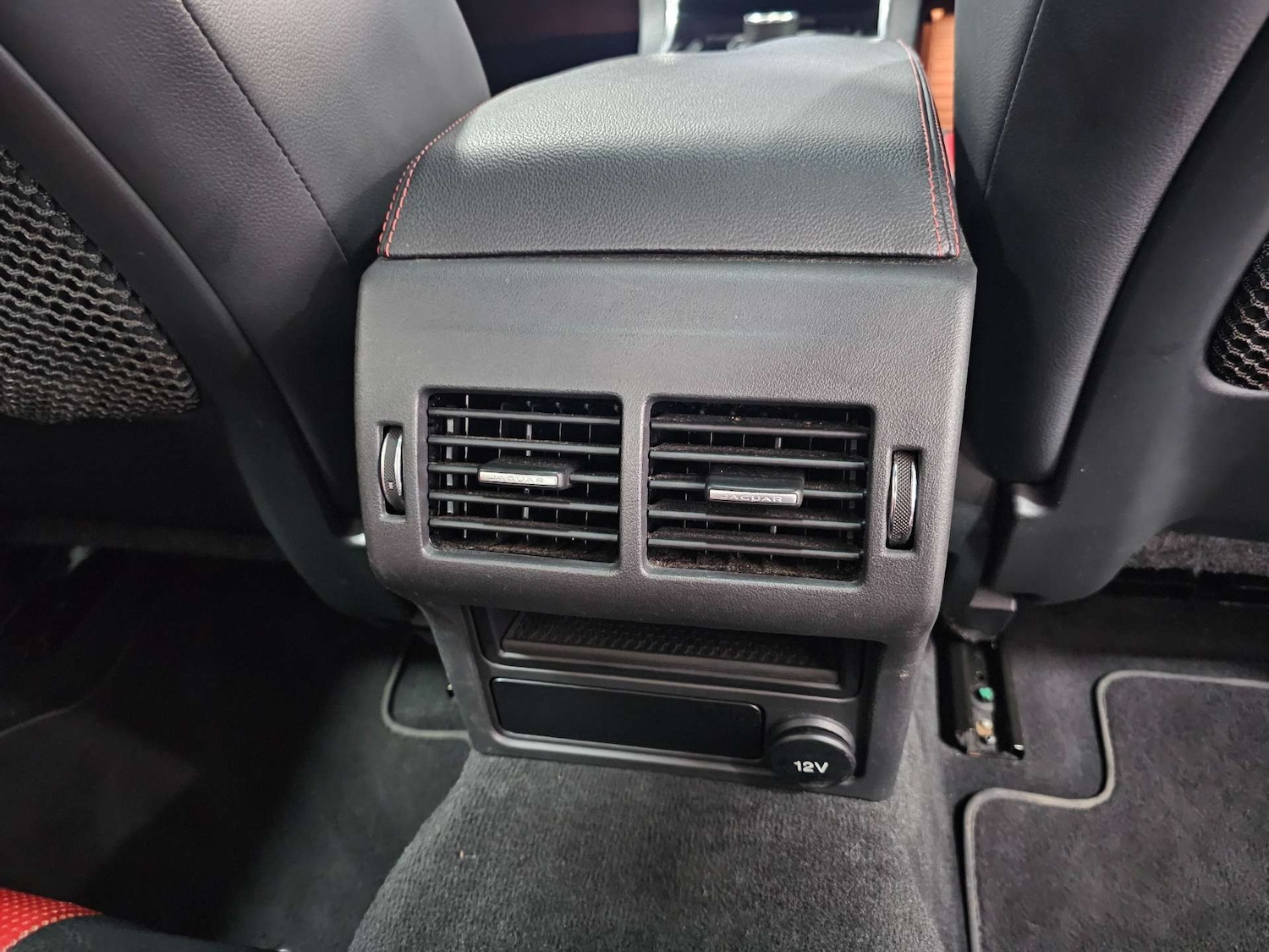 Used Jaguar XE 2016 for sale - 76972450: Photo 84