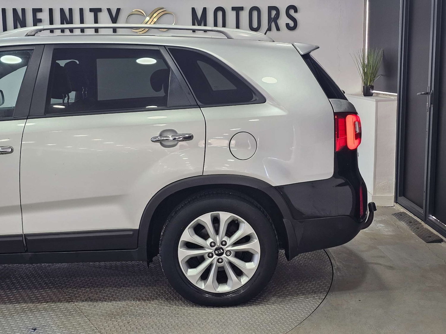 Used Kia Sorento 2015 for sale - 77211852: Photo 21