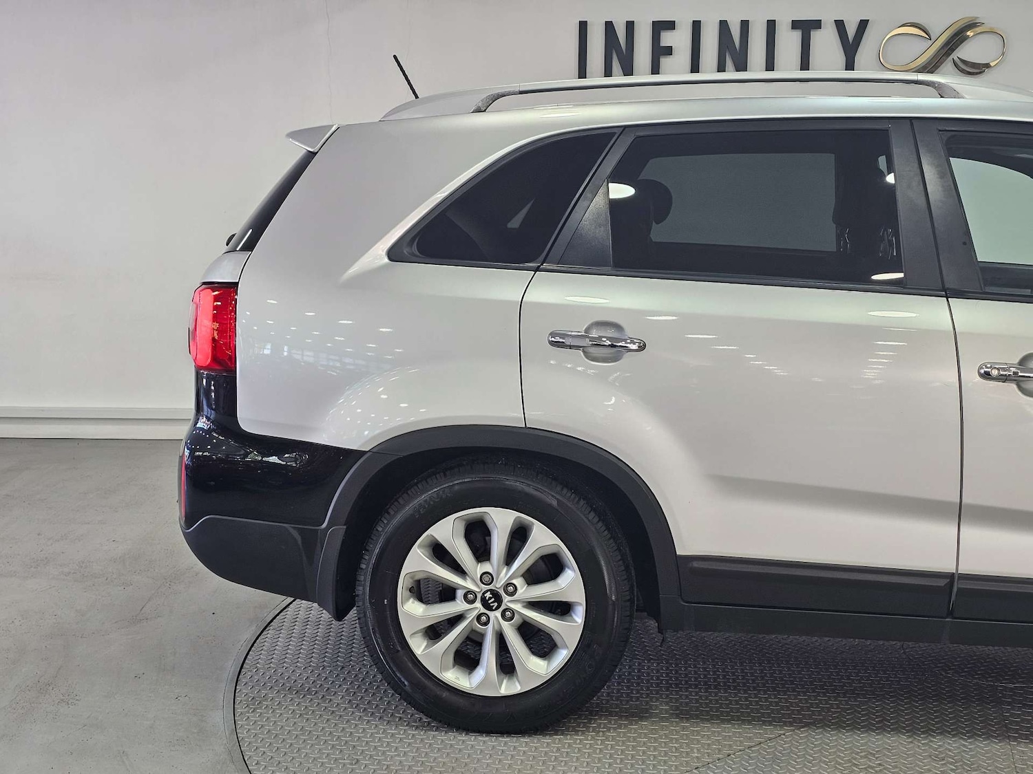 Used Kia Sorento 2015 for sale - 77211852: Photo 36