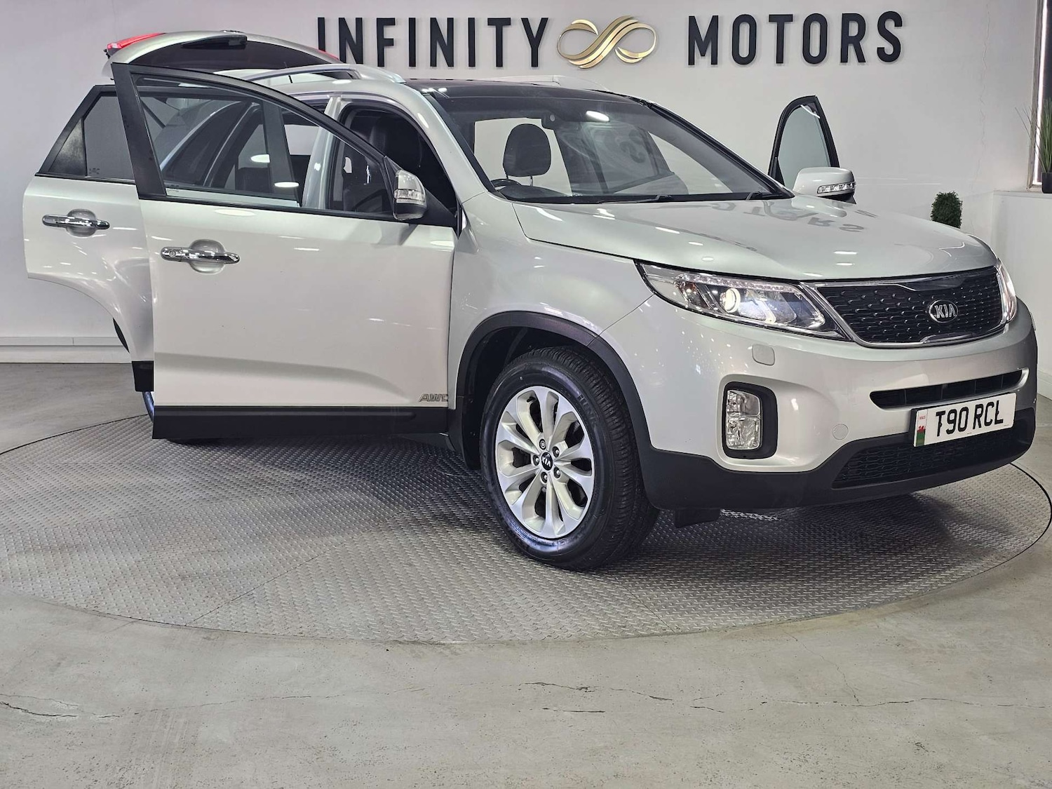 Used Kia Sorento 2015 for sale - 77211852: Photo 42
