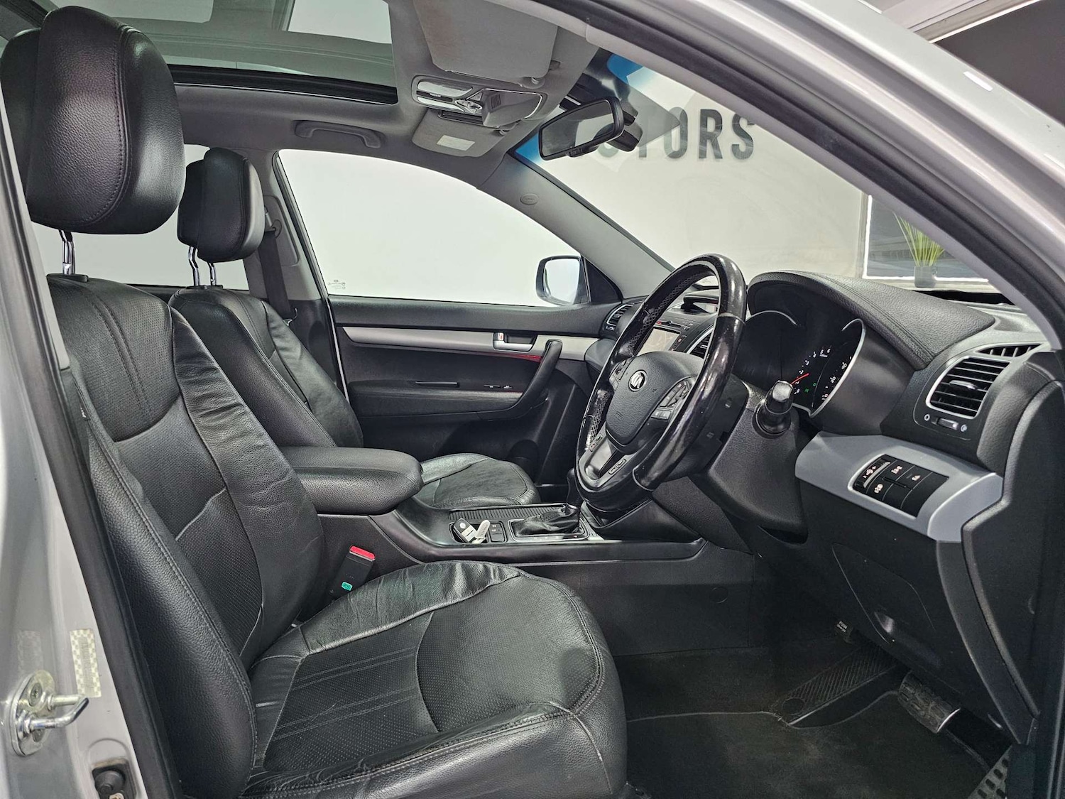 Used Kia Sorento 2015 for sale - 77211852: Photo 5